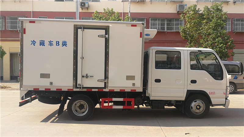 五十鈴雙排國六冷藏車